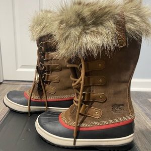 Sorel Joan of Arctic Boots